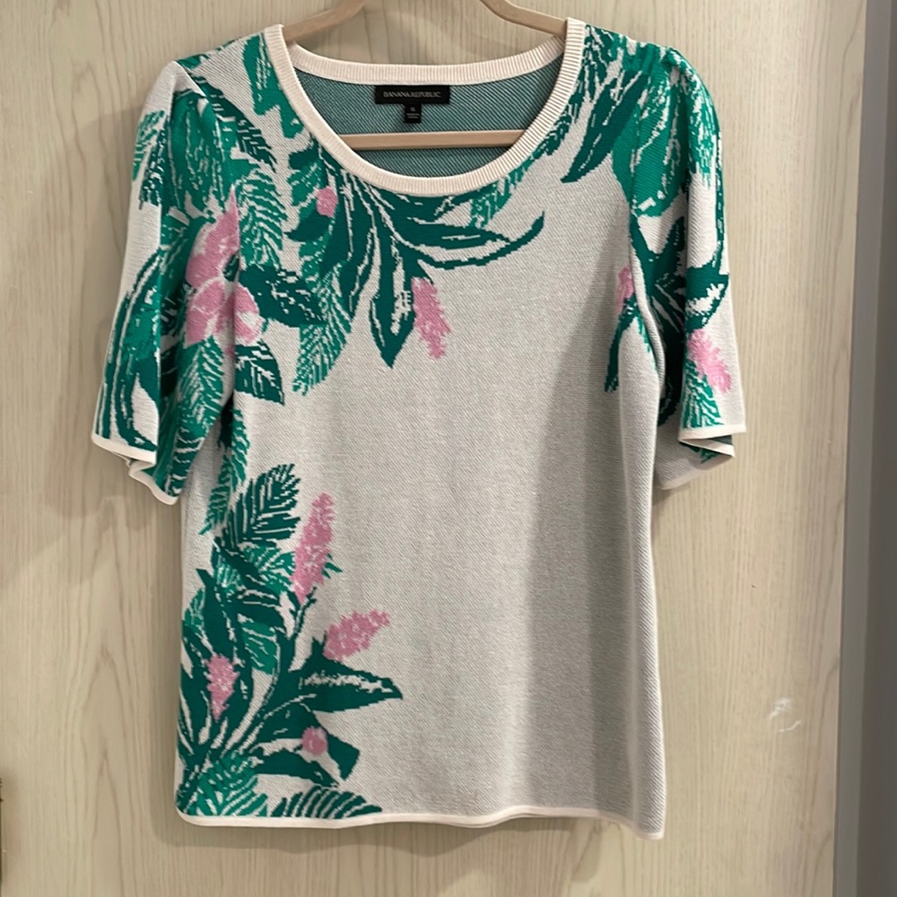 Banana Republic Tropical Top